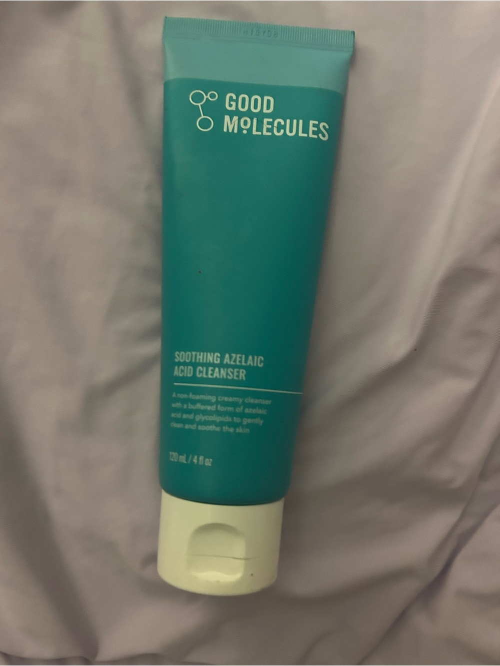 Good Molecules Soothing Azelaic Acid Cleanser - Teal